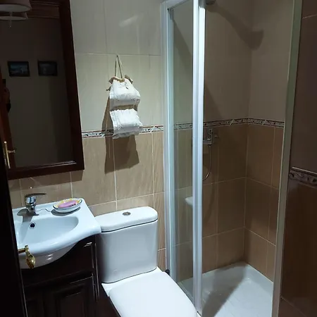 2 Con Garaje 贡多马尔